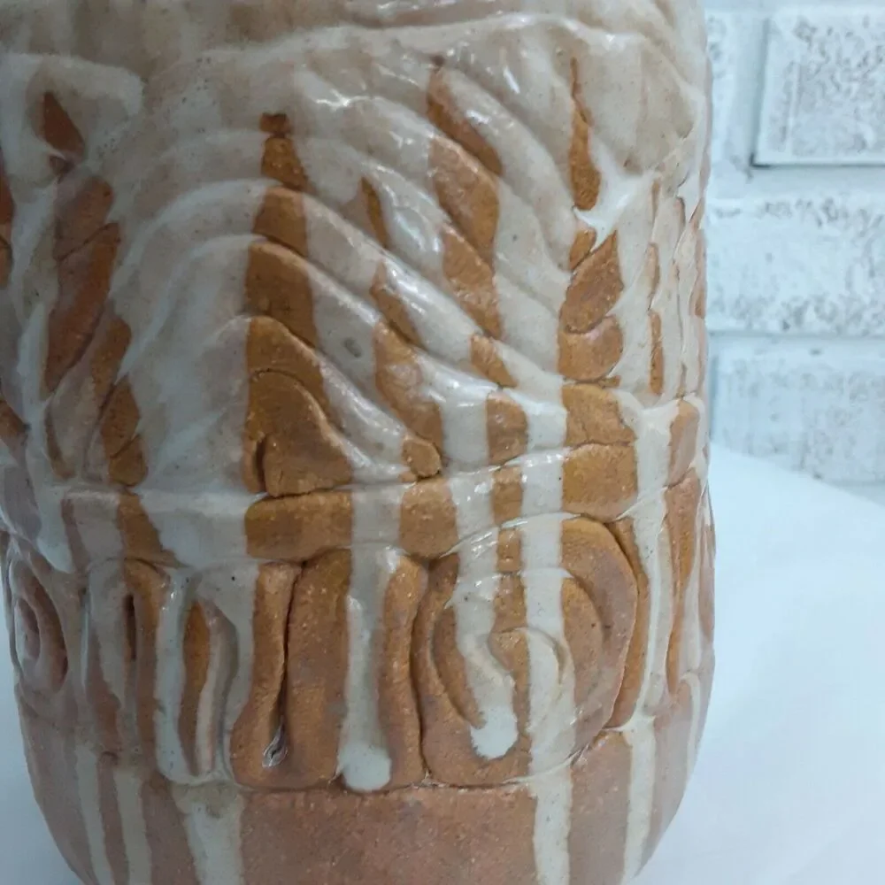 Masako Pottery Honey Bun Glazed Stone Ware Textured Column Vase Drizzled Glaze.